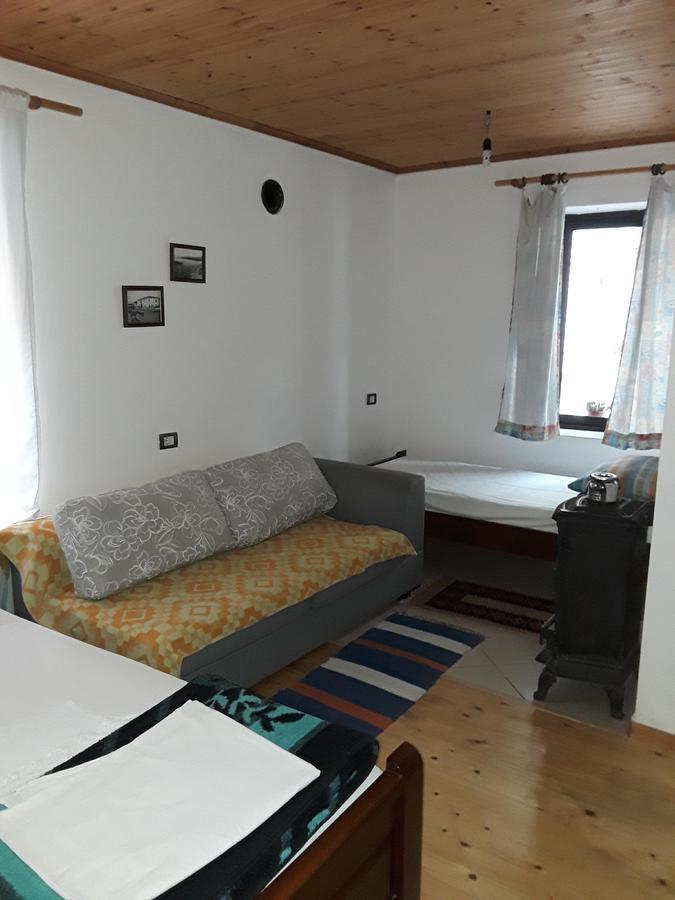 Eco Garten Guest House Shkodra Exterior foto